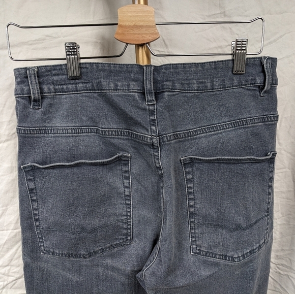 ASOS DESIGN Men's Stretch Slim Jeans Sz 32 - Picture 7 of 10